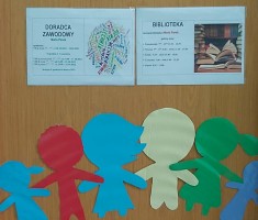 Powiększ zdjęcie biblioteka